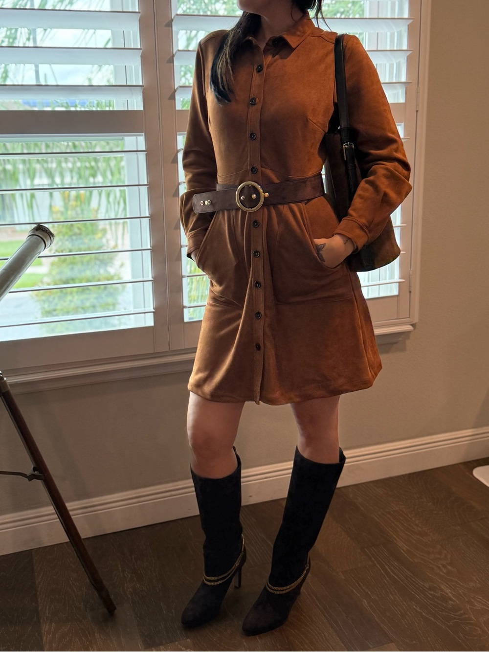 A loves Button-Front Shirt Dress in Chestnut Brown Suede Pickets Details